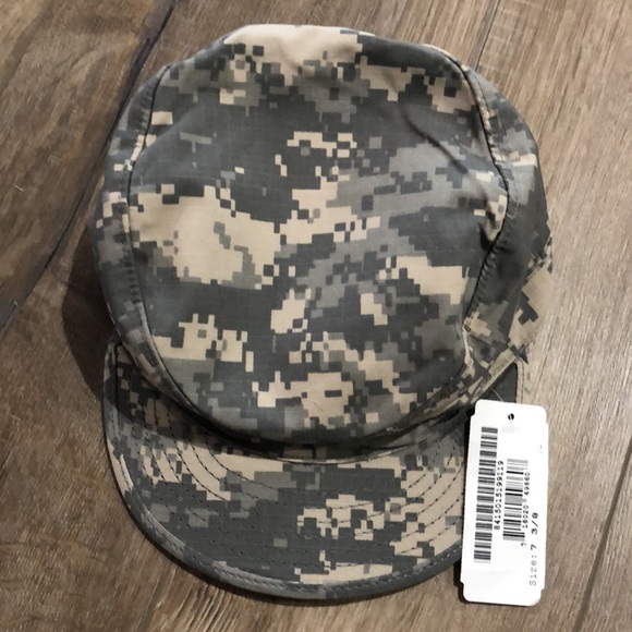 NWT! - US Army Military Surplus Desert Camo Patrol Cap - Picture 1 of 7